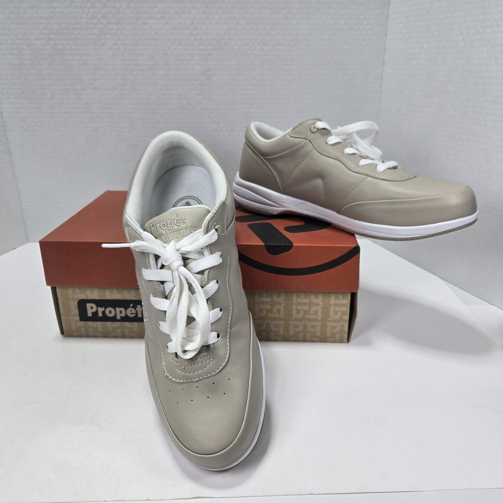 Propet Women's Washable Walker W3840 Beige Lace-Up Comfort Sneakers Size 9 Wide